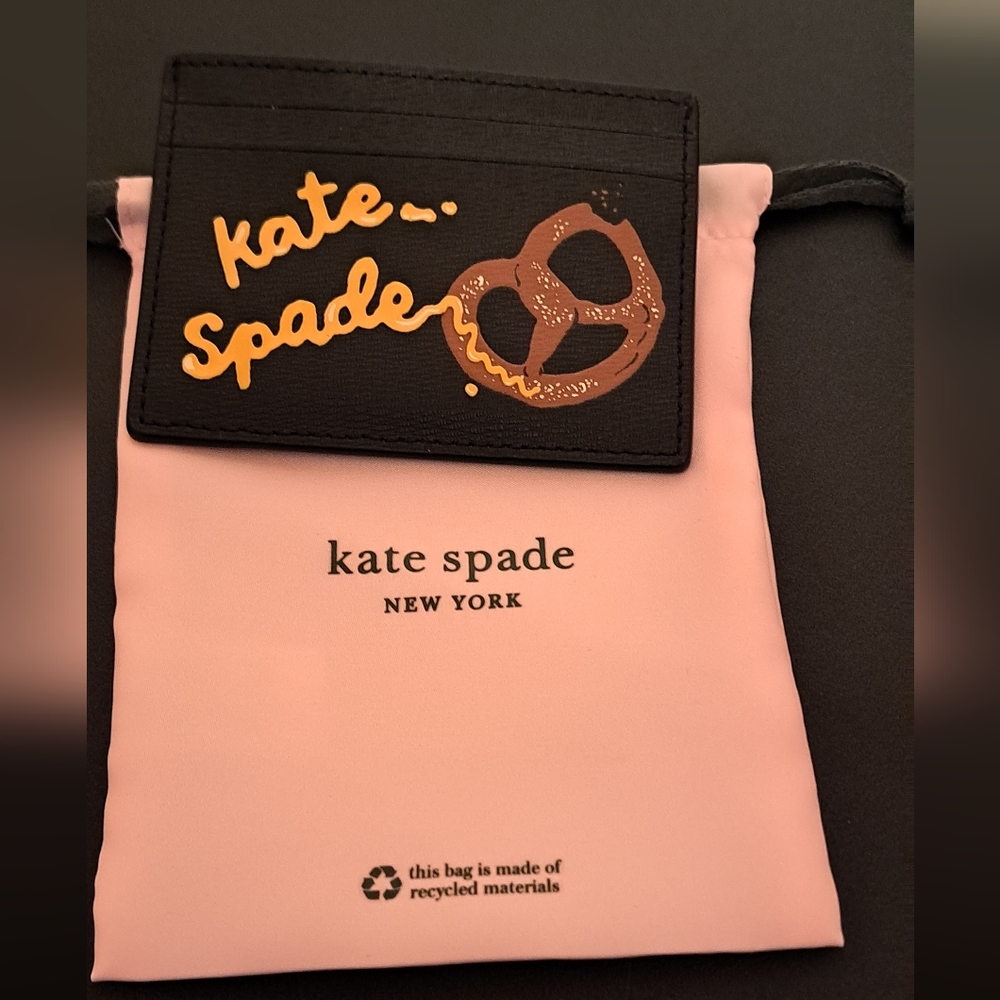 Kate Spade NYC Big Apple Small Slim Cardholder NWT